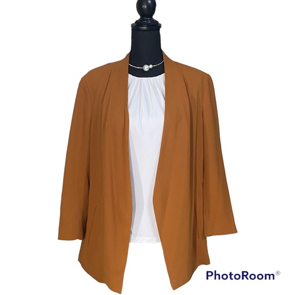 BAR lll Open Front Blazer - Picture 2 of 5